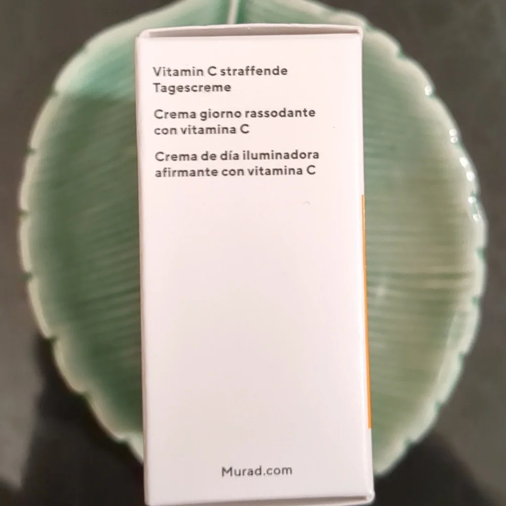 Essential -C Firming Radiance Day Cream